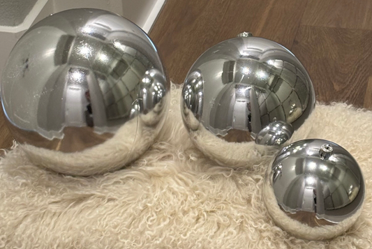 Shatterproof Ball Ornament, (Multiple Colors / Sizes)