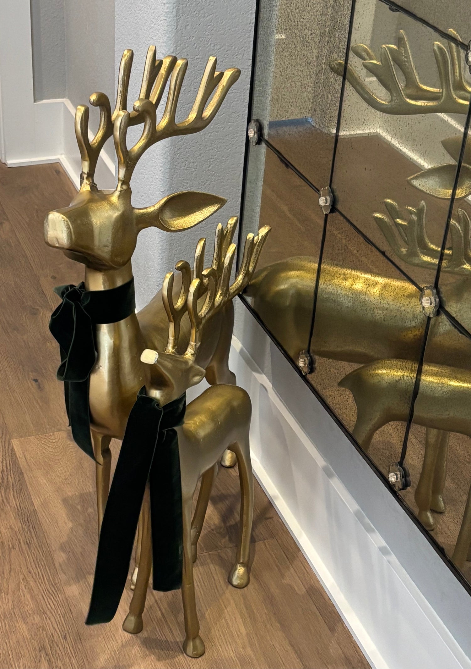 Tabletop Decor / Accessories