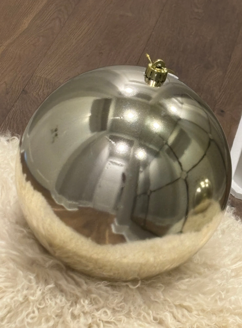 UV Resistant Shiny Ball Ornament, (2 Colors / Multiple Sizes)